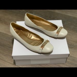 🥿Coach Women’s Bianca Ivory Ballet Flat